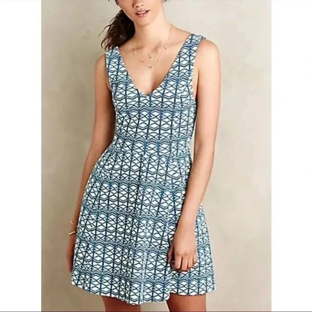 ANTHROPOLOGIE MAEVE Blue & Green Abstract Sleeveless Dress Cut Out Back Size 4